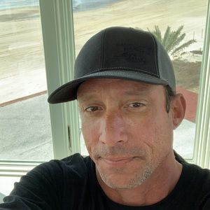 Meet your Posher, Brad